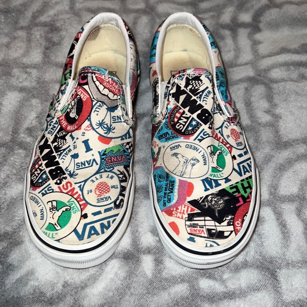 VANS BMX GRAFFITI multi colored tennis shoe in size 6.5 ! Offers welcome!